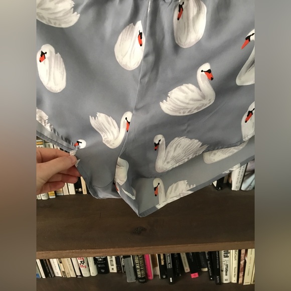 NWOT Shady Lady Grey Swan Camisole Top (S)  and Short (M) Sleep - Lounge Set S/M - Picture 15 of 16